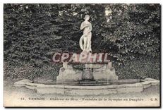 CPA Vernon Chateau de Bizy Fontaine de la Nymphe au Dauphin 