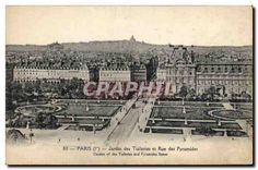 CPA Paris 1er jardin des Tuileries et rue des Pyramides 