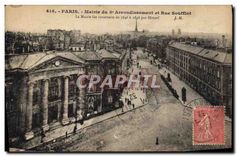 CPA Paris Mairie du 5e Arrondissement et rue Soufflot la Mairie fut construite de 1846 a 1848 par Hi