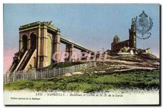 CPA Marseille Ascenseurs et Colline de N d de la Garde 