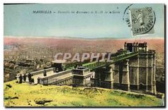 CPA Marseille Passerelle des Ascenseurs de N D de la Garde 