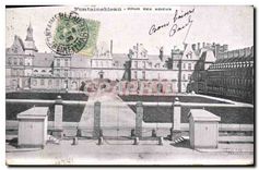 CPA Fontanebleau Cour des Adieux 