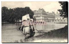 CPA Fontainebleau bateau du Prince Imperial et le Chateau 