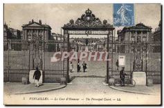 CPA Versailles La Cour d'Honneur 