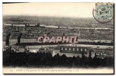CPA Lyon Vue generale des Terreaux prise du restaurant Gay 