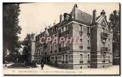 CPA Contrexeville Le Parc et l'Hotel de la Souveraine