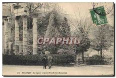 CPA Besancon Le Square St Jean et les Ruines Remaines