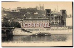 CPA Lyon La Cathedrale et le Coteau de Fourviere