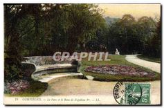 CPA Compiegne Le Parc et le Banc de Napoleon Ier