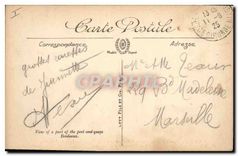 CPA Bordeaux Lacour (Pierre) Vue d'une partie du Port et des Quais de Bordeaux