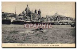 CPA Marseille La Cathedrale et Notre Dame de la Garde 