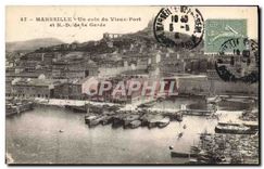 CPA Marseille Un coin du Vieux Port et N D de la Garde 