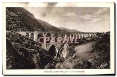 CPA Pyrenees Orientales Le Pont Sejourne 