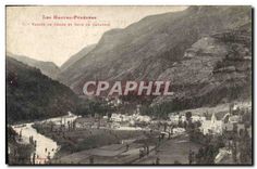 CPA Les Hautes Pyrenees Vallee du Gedre et Gave de Gavarnie 