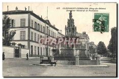 CPA Clermont Ferrand puy de Dome Quartier general et Fontaine 