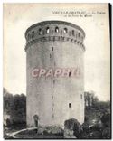 CPA Coucy le Chateau Le Donjon et la Porte du Musee 