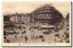CPA Marseille Rue de la Republique et Quai du Port 