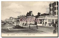 CPA Dieppe Les Tourless et la Rue Aguado 