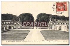 CPA Le Haras du pin La Cour Colbert et l'Avenue Louis XIV Vue prise du château