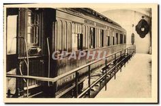 CPA Foret de Compiegne Clairiere de l'Armistice Wagon du Marechal Foch dans lequel fut signe l'Armit