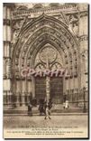 CPA Nantes Portail central de la Facade rapellant celui de Notre Dame de Paris 