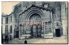 CPA Arles Facade de l'Eglie Ste Trophime 