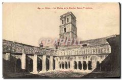 CPA Arles Le Cloitre et le Clocher Sainte Trophime 