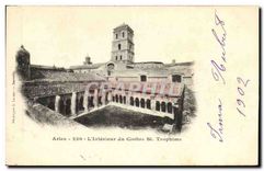 CPA Arles L'Interieur du Cloitre St Trophime 