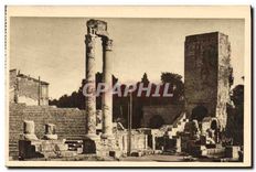 CPA Arles Bouches du Rhone Le Theatre Antique 