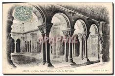 CPA Arles Cloitre Saint Trophime Porche du XII siecle 