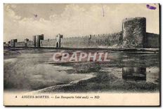 CPA Aigues Mortes Les Remparts cote sud 