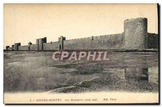 CPA Aigues Mortes Les Remparts cote sud 