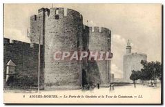 CPA Aigues Mortes La Porte de la Gardette et la Tour de Constance 