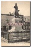 CPA Aigues Mortes La Statue de Saint Louis 