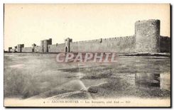 CPA Aigues Mortes Les Remparts cote Sud 