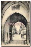 CPA Aigues Mortes La Porte de la Gardette et la Grande Rue 