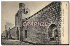 CPA Aigues Mortes Les Remparts vue interieure 