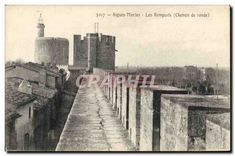 CPA Aigues Mortes Les Remparts Chemin de ronde 
