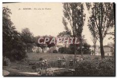 CPA Rennes Un coin du Thabor 