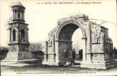 CPA St Remy de Provence les monuments Romains 