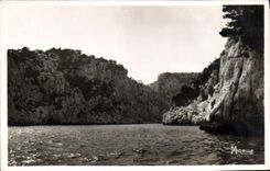 CPA La Cote Provencale Cassis et ses Calanques entree de la Calanque d'En Vau 