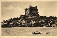 CPA Cote de Granit Ploumanach C du N Chateau de Costaeres ou Henri Sienkieweiz ecrivit Quo Vadis 
