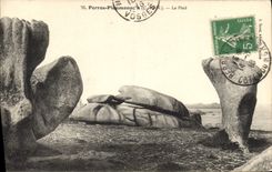 CPA Perros Ploumanach C du N le Pied 