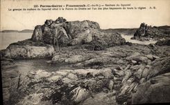 CPA Perros Guirec Ploumanach C du N Rochers du Squevel le groupe de rochers du Squeval situe a la po
