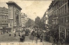 CPA Paris Le Boulevard Saint Denis 