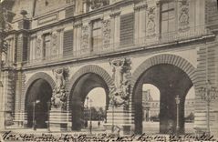 CPA Paris Portes du Carrousel 