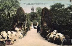 CPA Paris Les Buttes Chaumont Artistique Entree du Pont Suspendu 