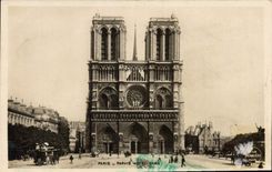 CPA Paris Parvis Notre Dame 