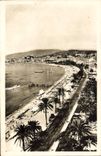 CPM Cannes Le Plage et la Promenade de la Croisette 