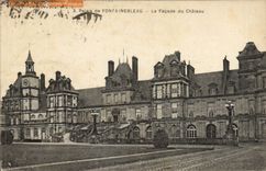 CPA Palais de Fontainebleau La Facade du Chateau 